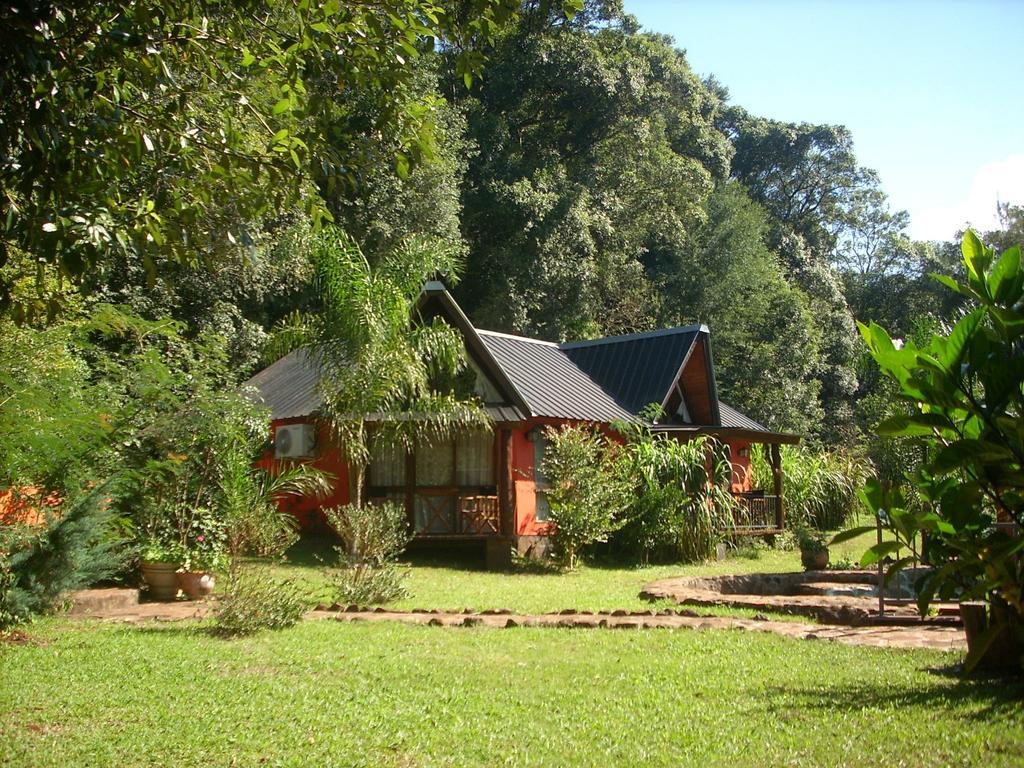 Tacuara Lodge Обера Екстер'єр фото