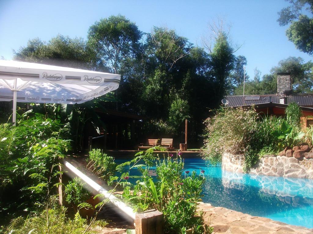 Tacuara Lodge Обера Екстер'єр фото