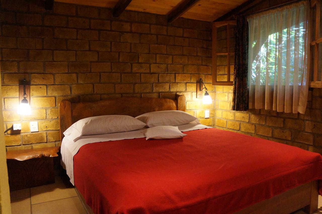 Tacuara Lodge Обера Екстер'єр фото